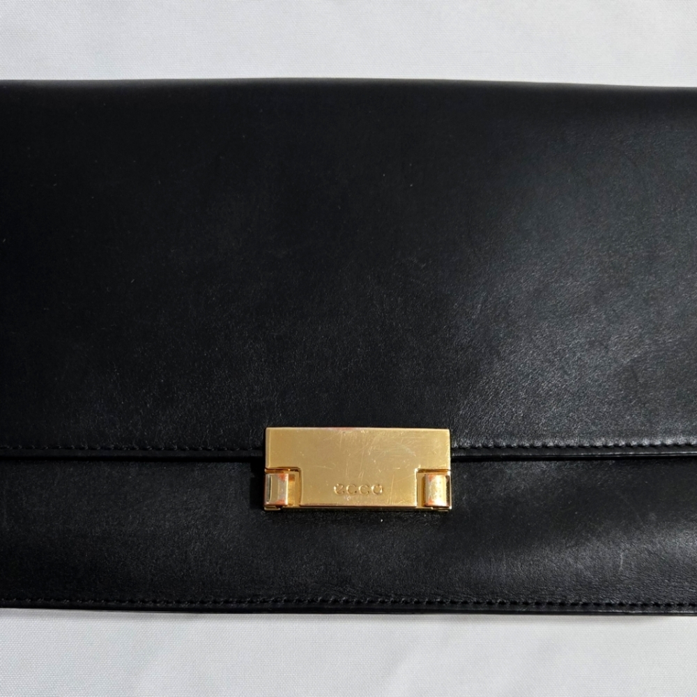 Ecco Clutch Style Bag With Strap